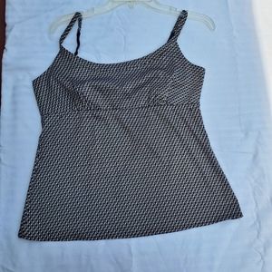 NEW YORK  & COMPANY  women  top ‎ sleeveless  sz M.